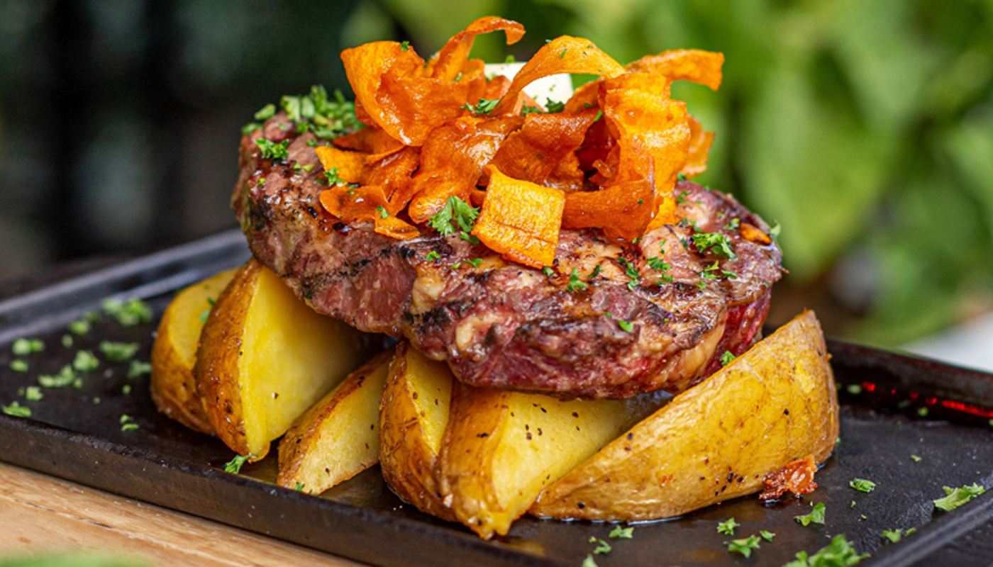 Eden Bistro & Bar Image 1