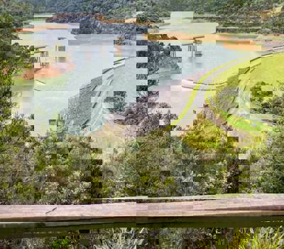 Suspension Bridge Loop  