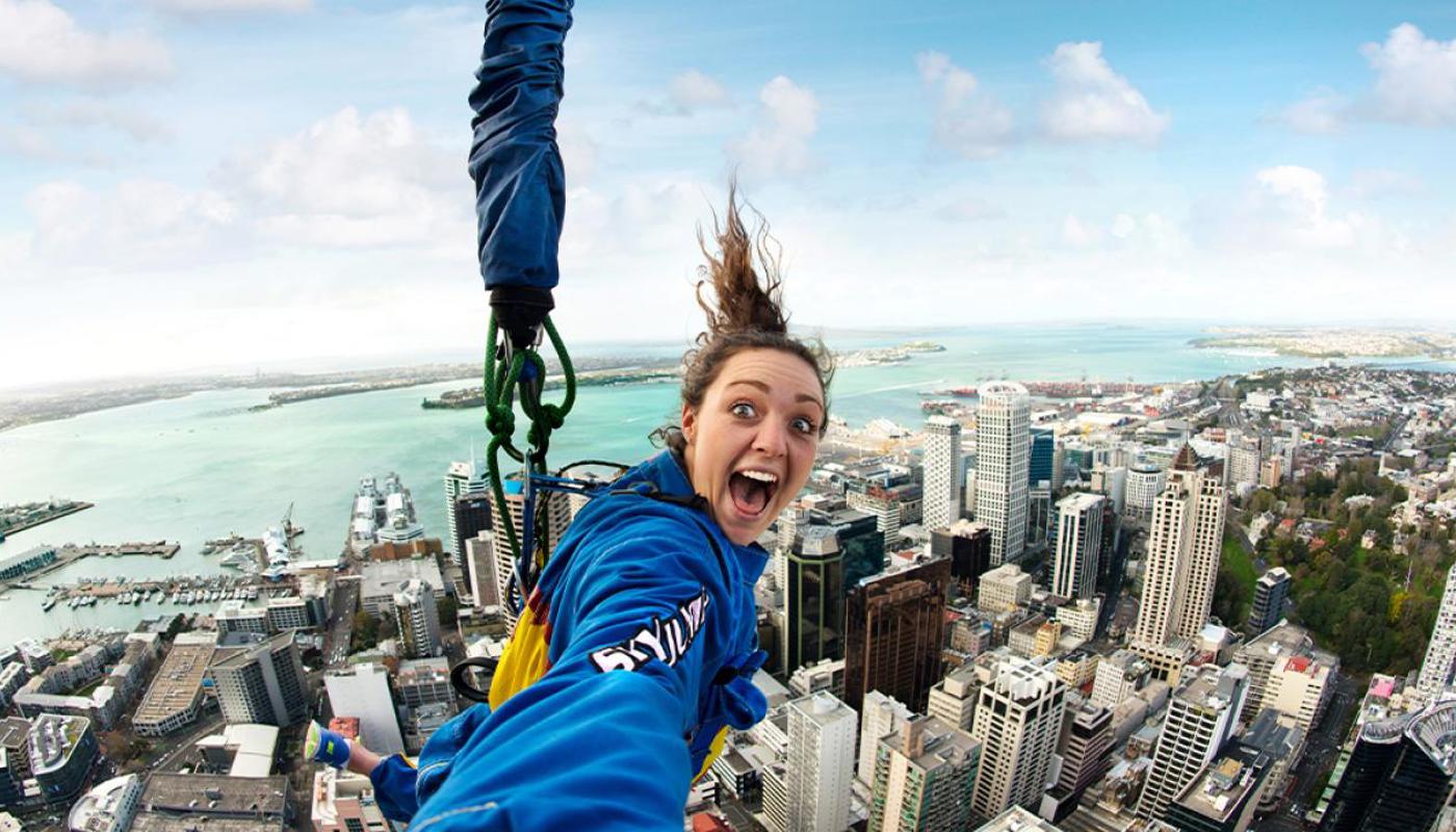 SkyJump Auckland, 192m of pure adrenalin.