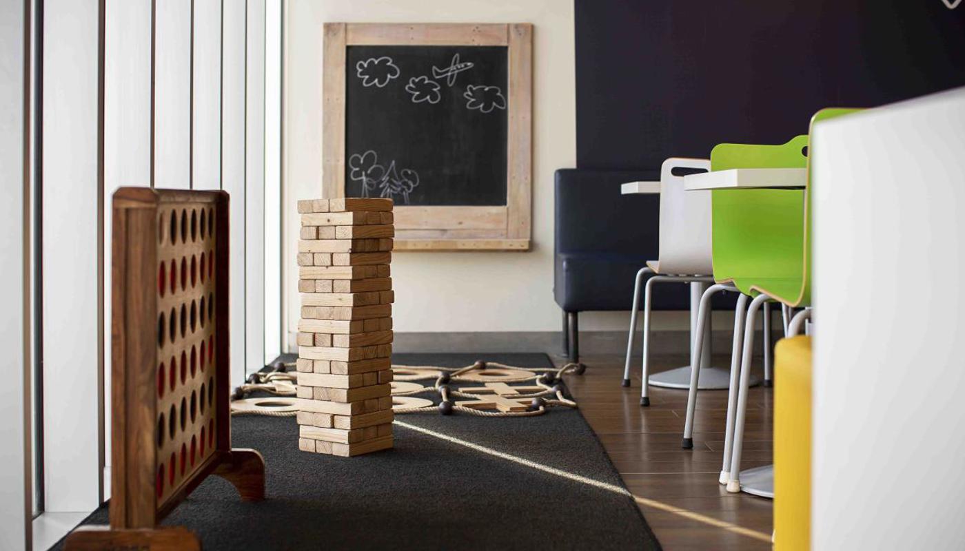 Dedicated kids play corner.