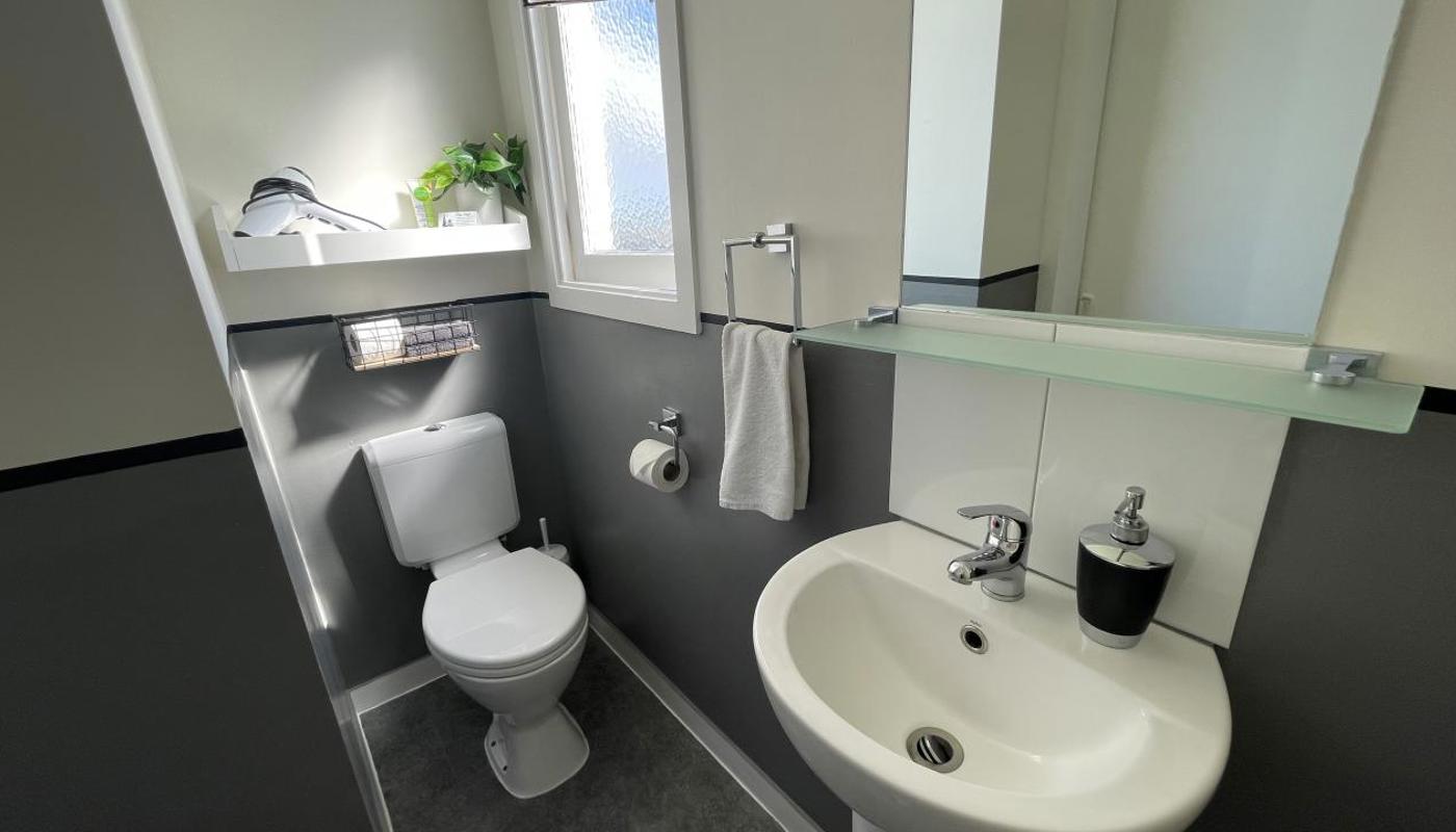 Superior Room Bathroom ( 9 )