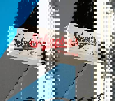 Schapiro’s Sports Bar